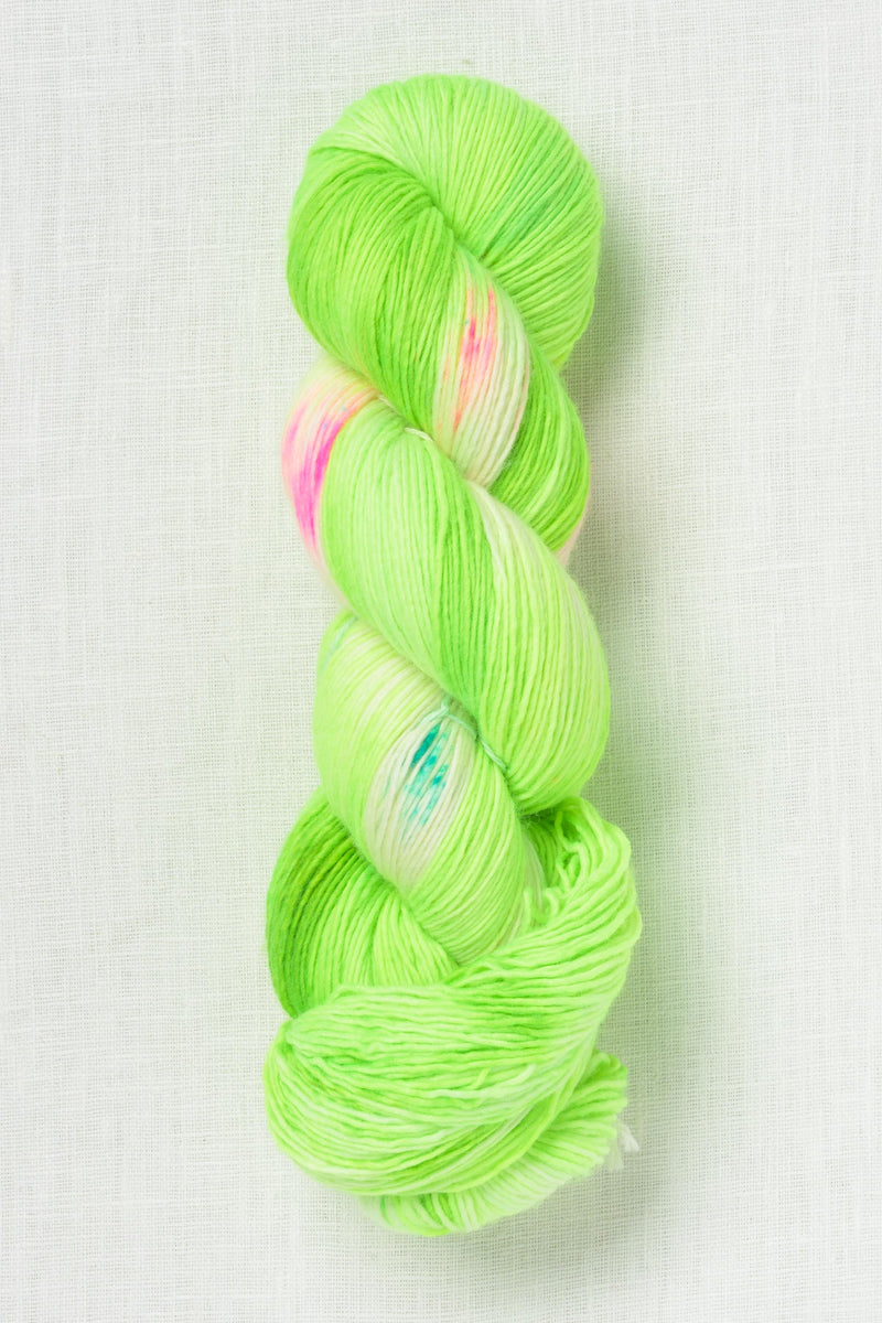 Madelinetosh Biggie Trapper Keeper