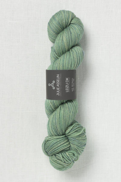 Julie Asselin Leizu DK Avril