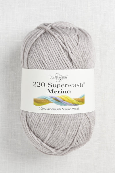 Cascade 220 Superwash Merino 106 Moonbeam
