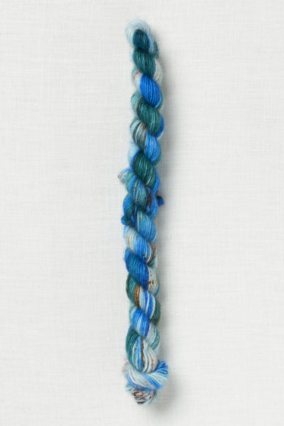 Madelinetosh Unicorn Tails Pale Blue Dot