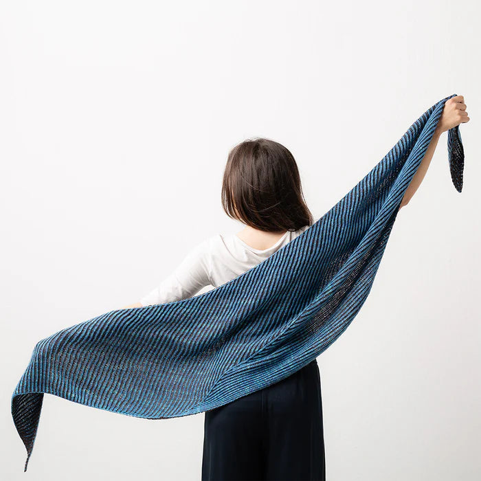 Free - Twisted Trapeze Wrap