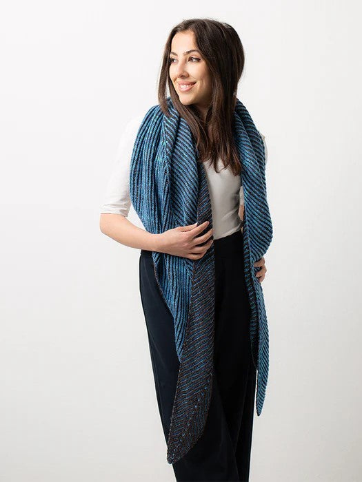 Free - Twisted Trapeze Wrap