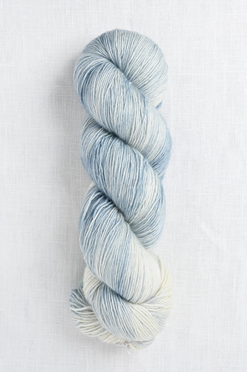 Madelinetosh Tosh Silk Cloud Sky Wash