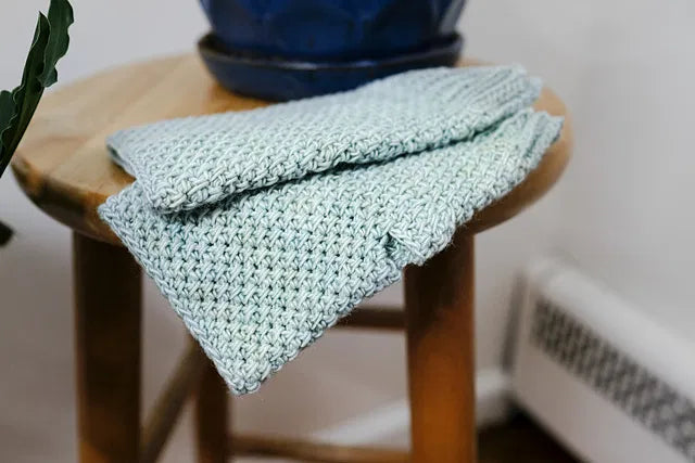 Munro Mitts by Linda Dean