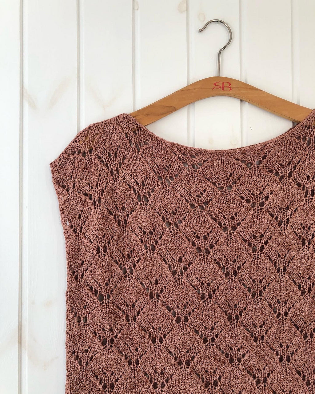 Hydrangeas Top by Trine Meulengracht