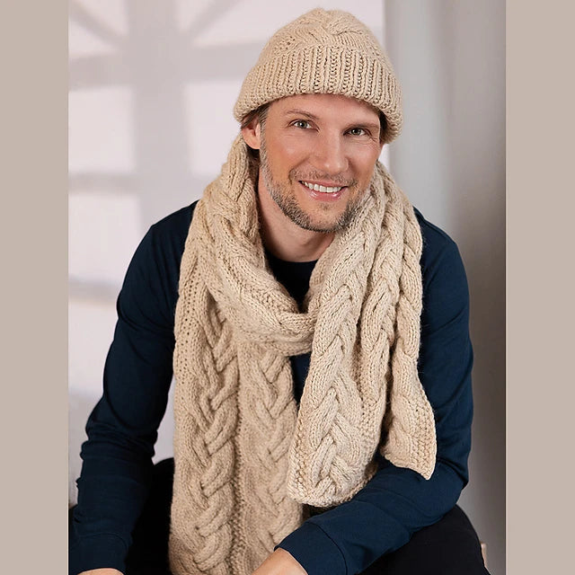 Hat and Scarf Luan by Pascuali Designs