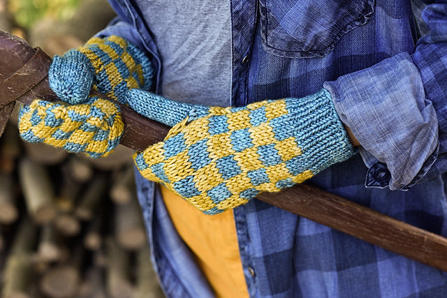 Checkmate Mitts by Ann-Marie Baker