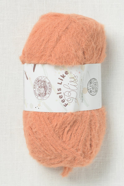 Lion Brand Feels Like Bliss 134AB Peach