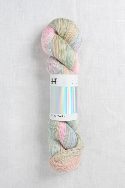 Hedgehog Fibres Souffle Opalite
