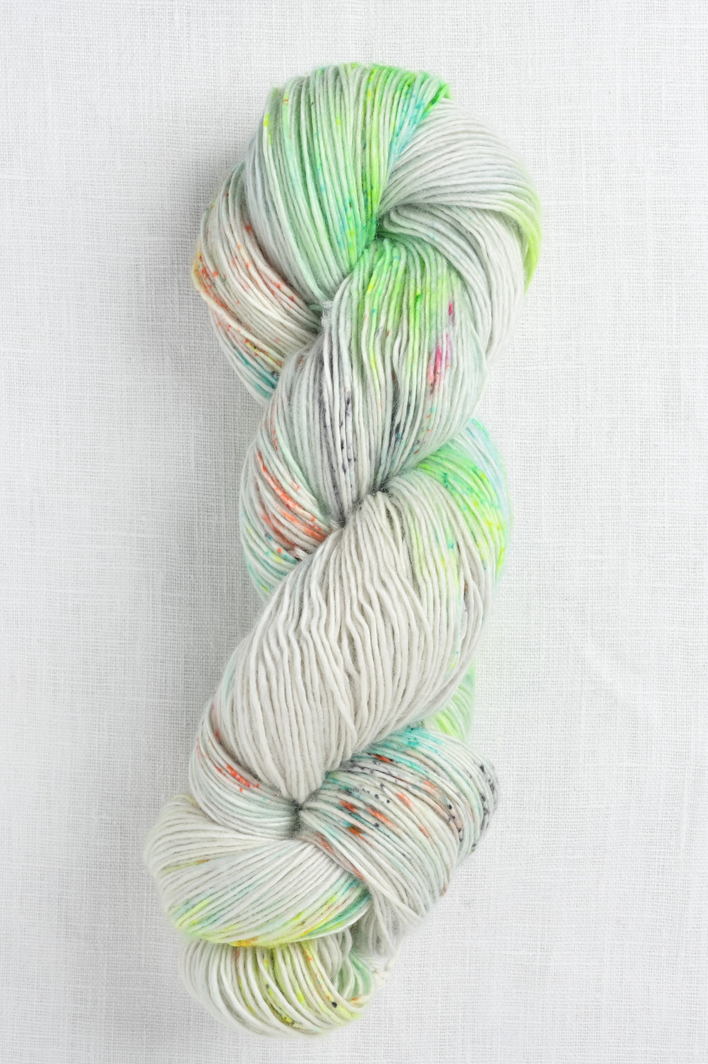 Madelinetosh Biggie Bone Coral