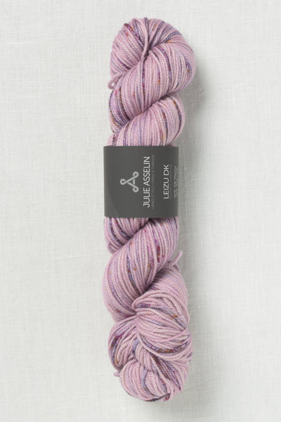 Julie Asselin Leizu DK Pinky Promise