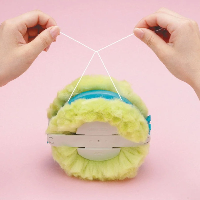 Clover Pom Pom Maker Extra Large
