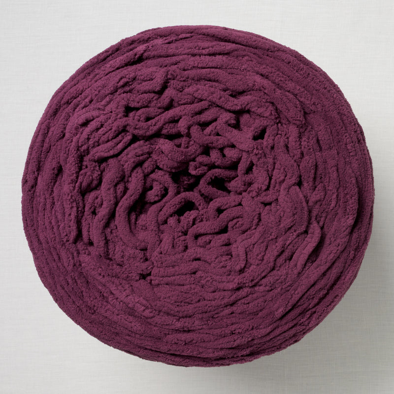 Lion Brand Cover Story 143AF Aubergine