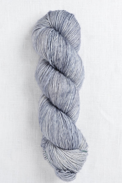 Madelinetosh Biggie Aura (Core)