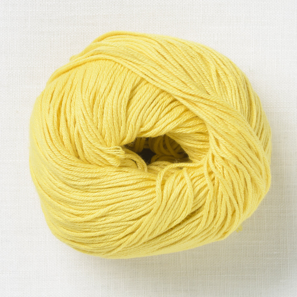 BC Garn Alba 18 Daffodil Yellow