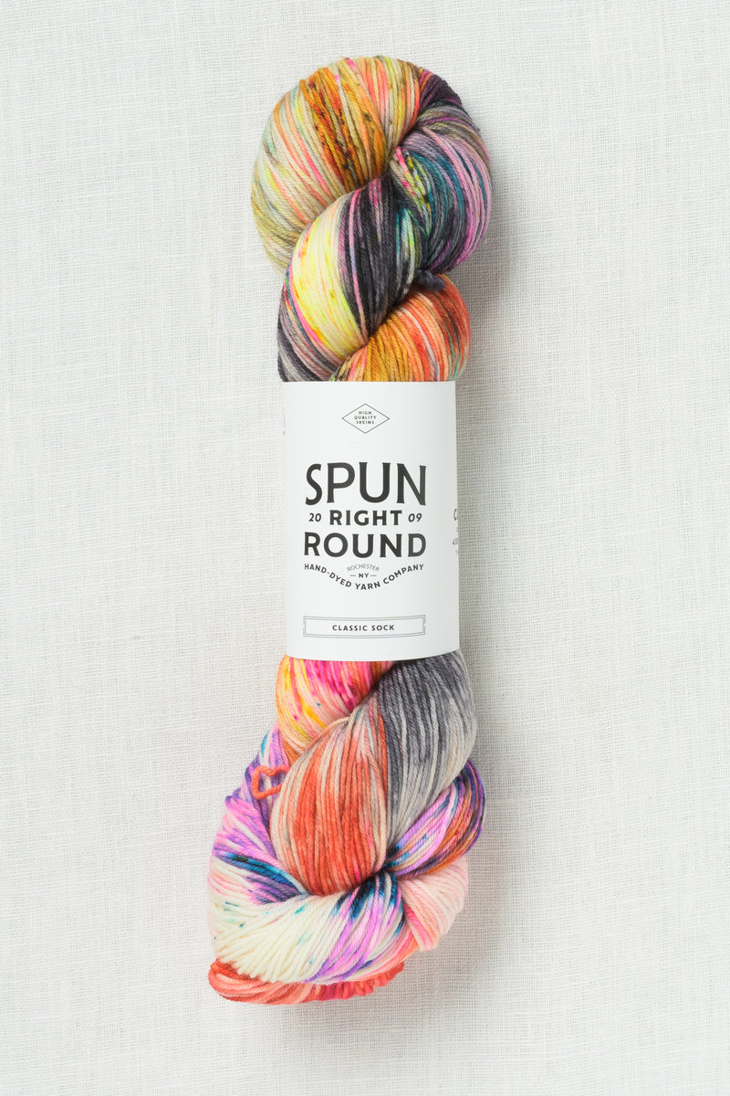 Spun Right Round Bulky Hairbrush Microphone