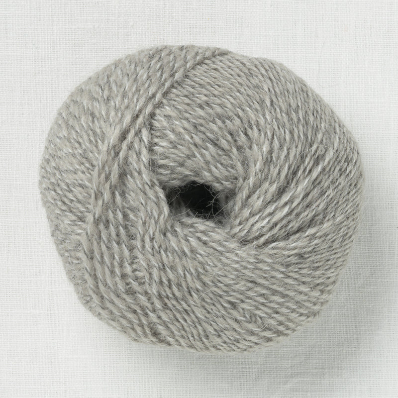 Universal Yarn Linear 103 Perspective
