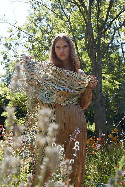 PTO-068_08 Lang Yarns Secret Garden by LANGYARNS SWITZERLAND