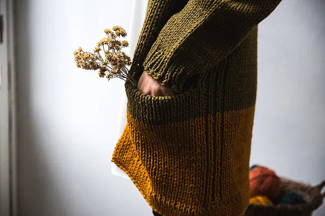 Guayabo Cardigan by Soraya García