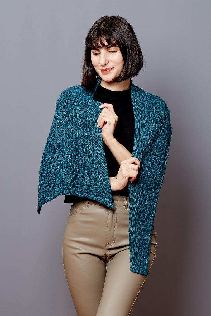 Attabi Shawl by Nina Holubcova