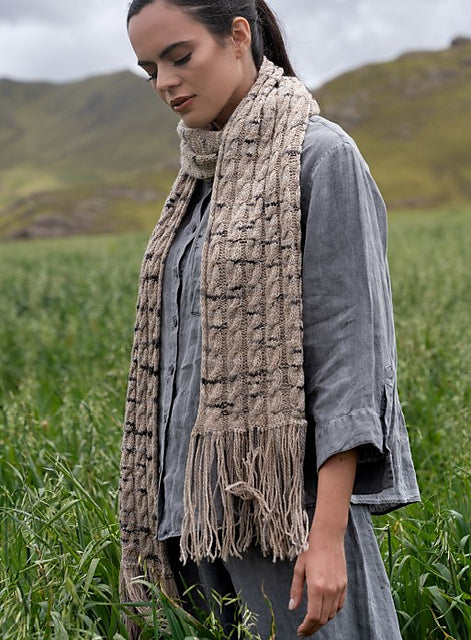 Wara Scarf by Felipe Sepúlveda