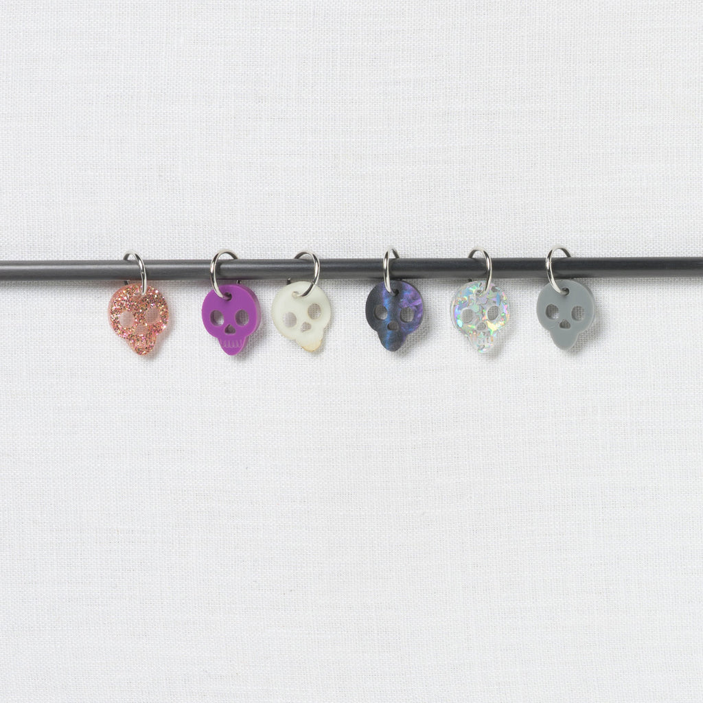 Katrinkles Acrylic Glow in the Dark Starry Skull Stitch Marker Set
