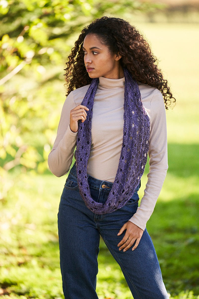 Diamond Dreams Cowl - Double Loop by Susan Ashcroft