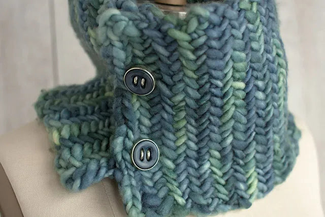 Arenque Cowl by Rox Reverendo
