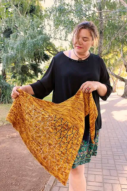 Serenità Shawl by Susana Lobos Garcia