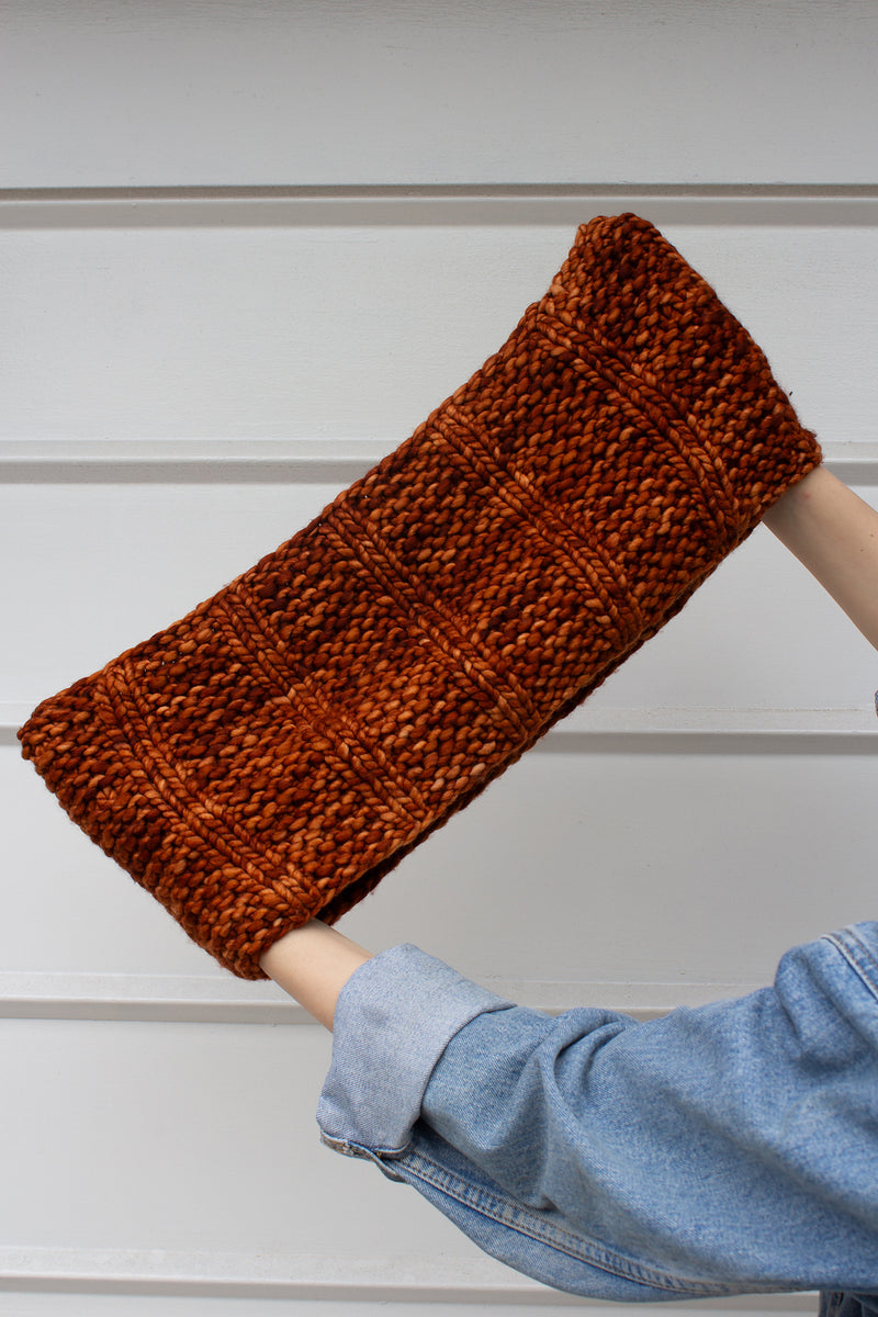 Atardecer Cowl by Florencia Fabró