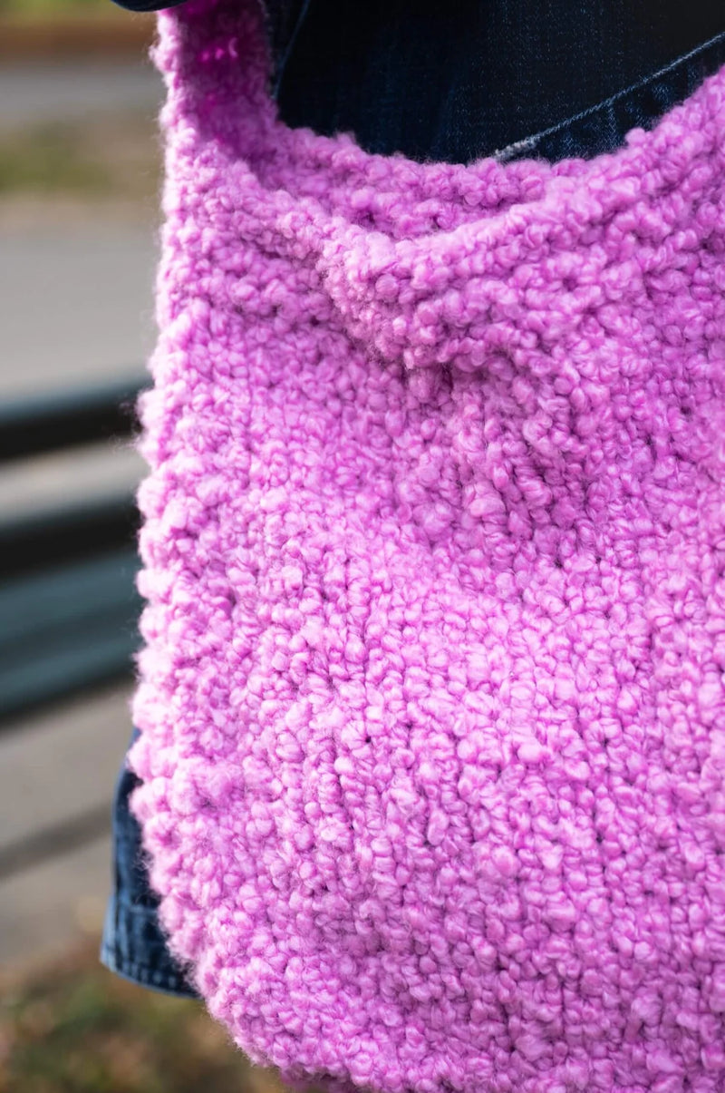 Shoulder Bag (Knit) by Lion Brand Yarn