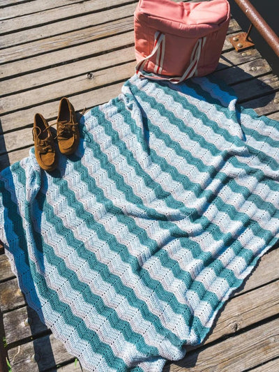 Croton Ripple Afghan (Crochet) by Lion Brand Yarn