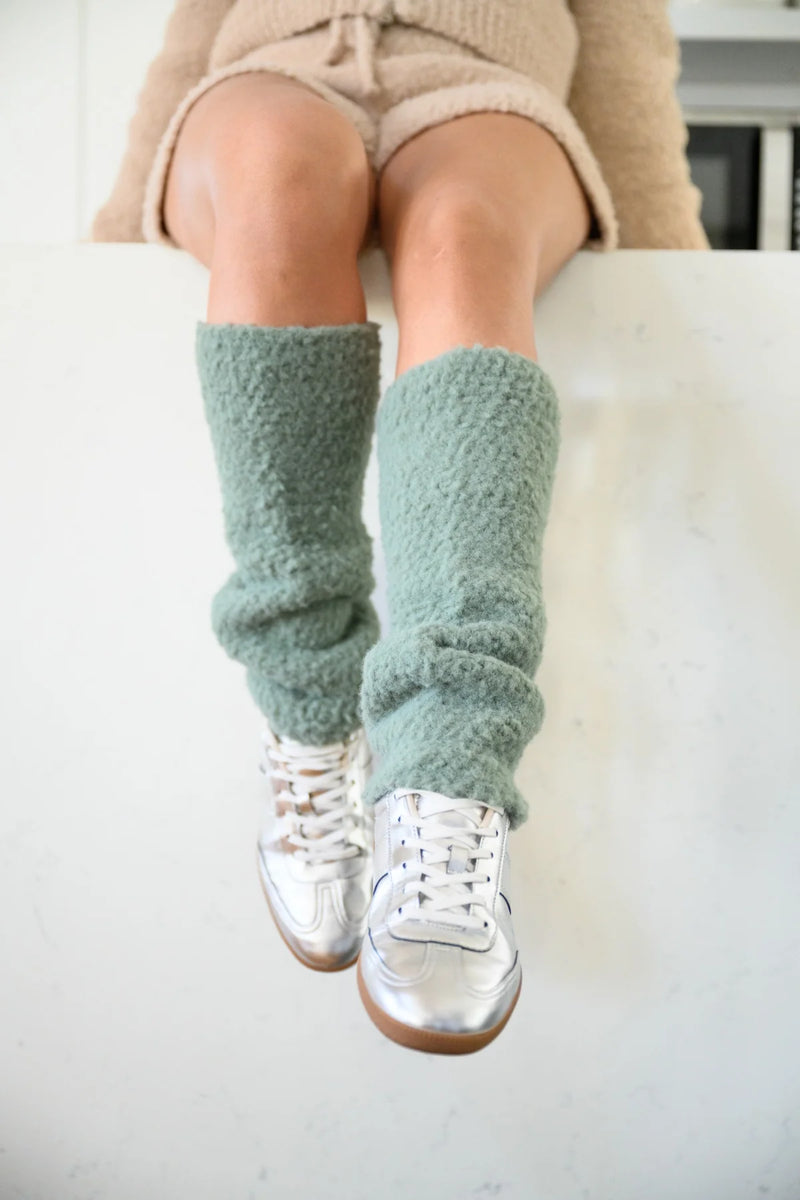 Simple Cozy Legwarmers (Crochet) by Lion Brand Yarn