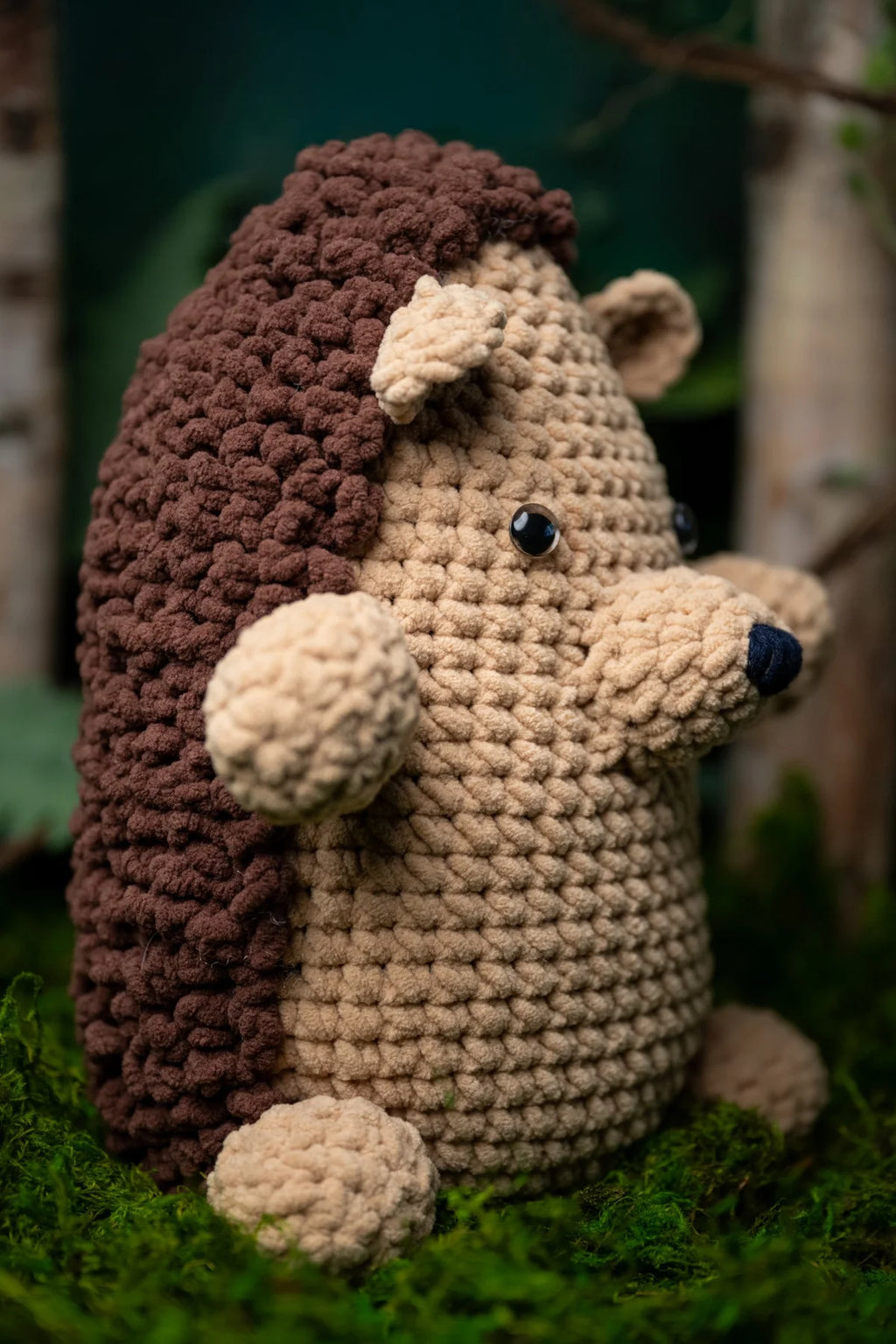 Out of the Woods Hedgehog (Crochet) by Lion Brand Yarn