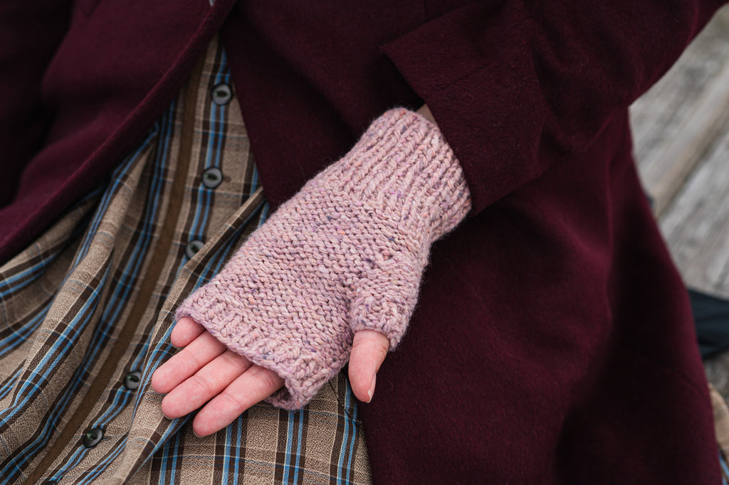 Hudson Hat & Mitts by Brenda York