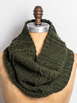 Royal Oak Cowl by Sarah Kenyon