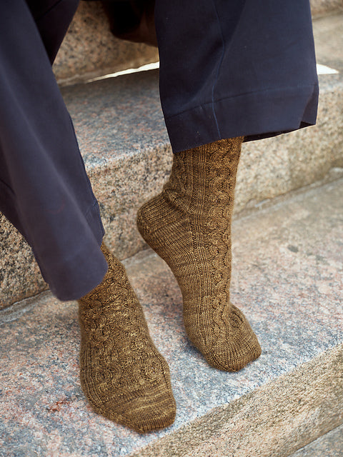 Laine Foundations: 20 Knitted Accessories by Sari Nordlund