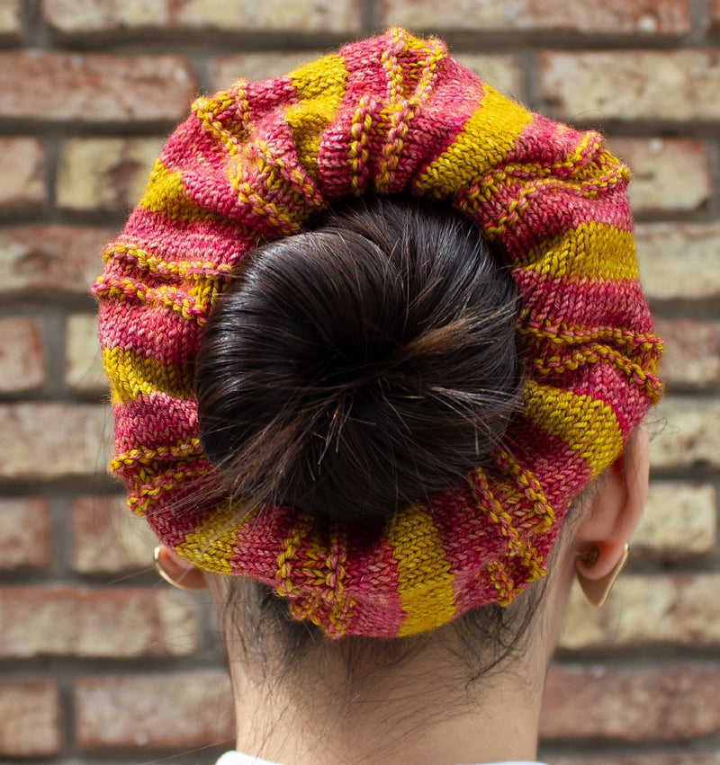 Scrunchie Loop by Florencia Fabró