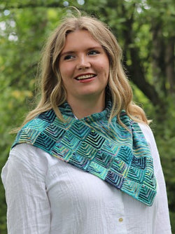 Tiny Poncho by Lisa Doherty