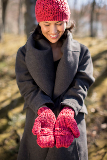Dexterity Mitts and Hat by Susie Bonell