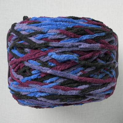 Lion Brand Cover Story 246G Royal