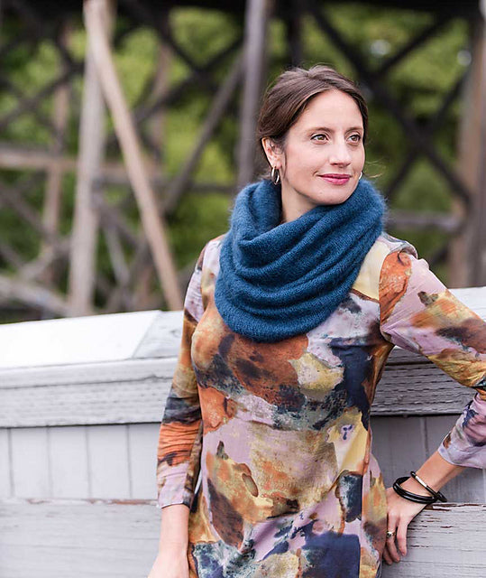 Alexandra's Airplane Scarf by Churchmouse Yarns and Teas