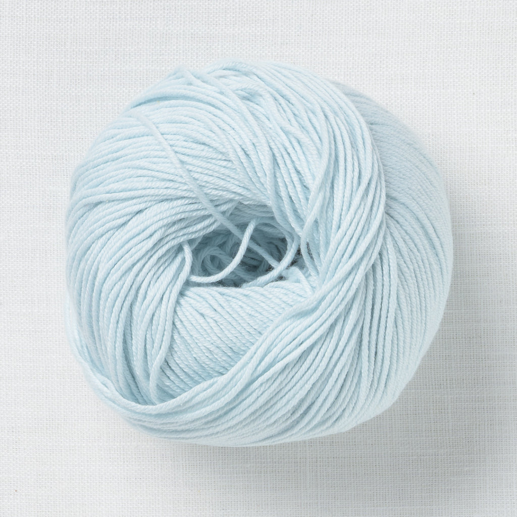 BC Garn Alba 47 Sky Blue