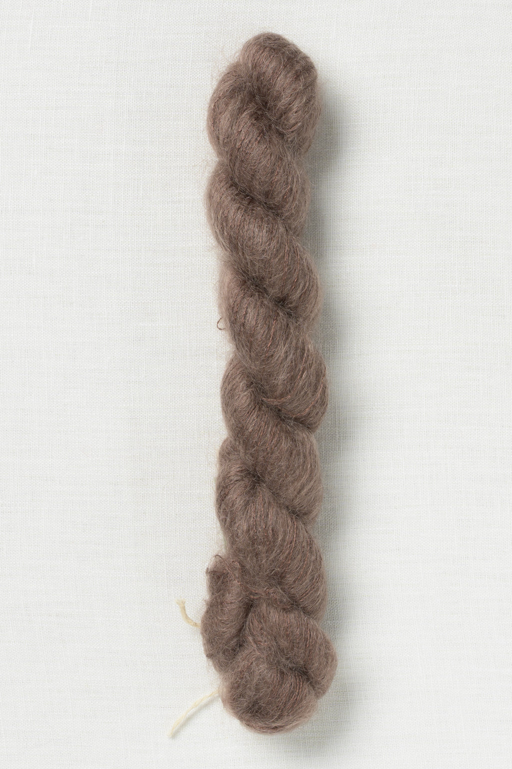 Urth Yarns Bonmoher Gale