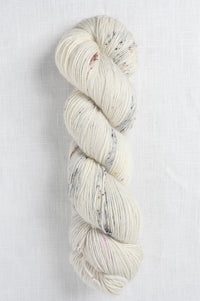 Madelinetosh Tosh Merino Light Horn (Core)