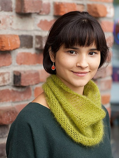 Moebius Cowl by Churchmouse Yarns and Teas