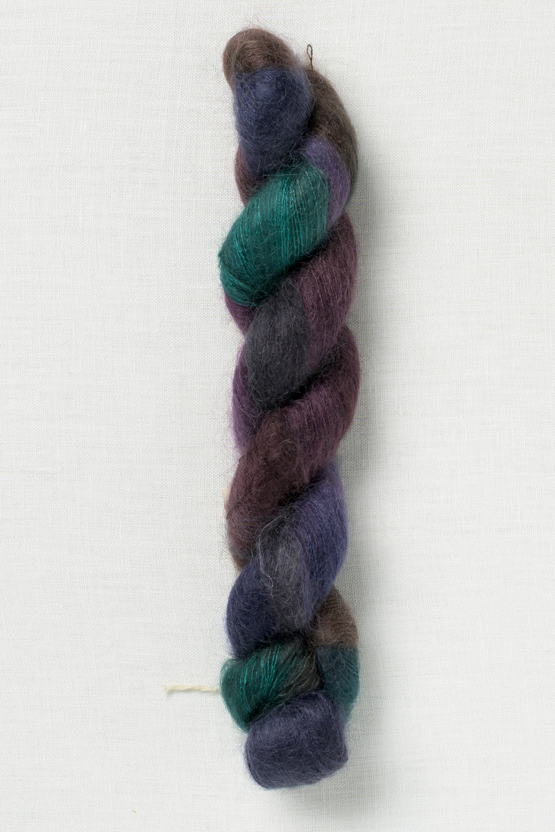 Urth Yarns Bonmoher Eclipse