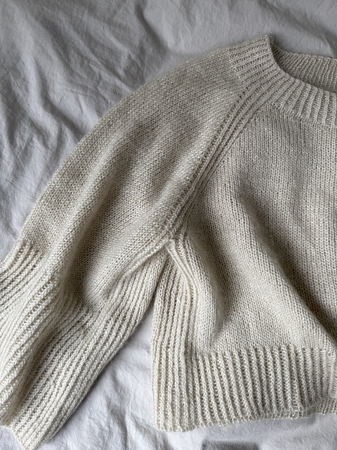 lyra blouse by aegyoknit, by Karoline Skovgaard Bentsen