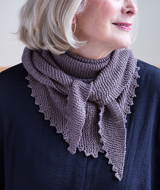 Pinking Shears Scarf by Churchmouse Yarns and Teas