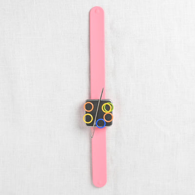 Cocoknits Maker's Keep, Magnetic Knitter's Bracelet, Hibiscus